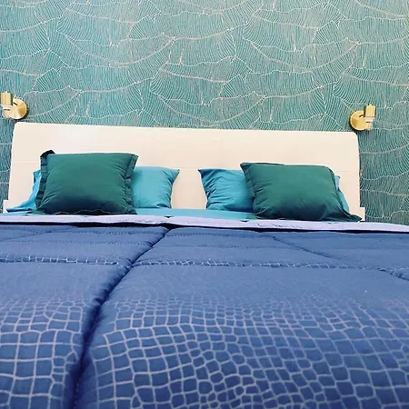 Room27 Pensionat Taranto