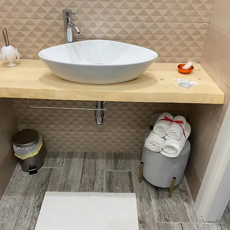 Room27 Pensionat Taranto