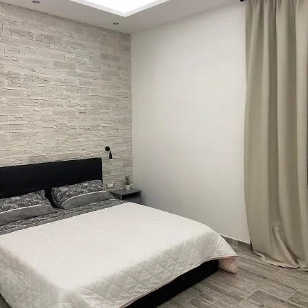 Room27 3* Taranto